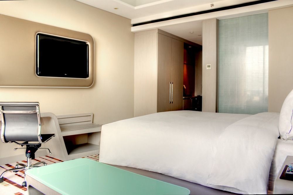 Doubletree By Hilton - Diponegoro